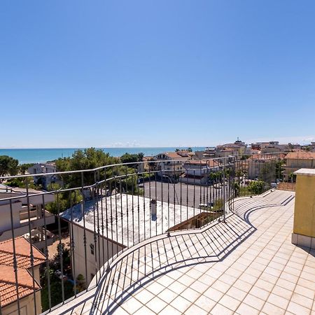 Residence Palazzo Sayonara Tortoreto المظهر الخارجي الصورة